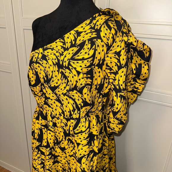 Farm Rio Banana One-Shoulder Midi Dress - Picture 6 of 16